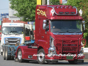 アップル商事VOLVOカスタム