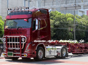 アップル商事VOLVOカスタム